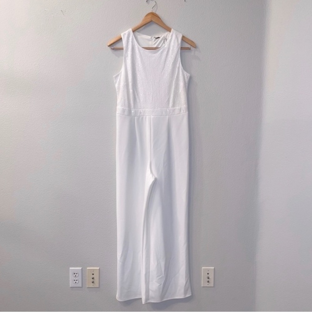New - white sequin jumpsuit tahari size 10
